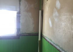 Bathroom Before 2
